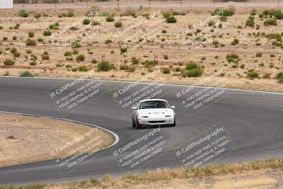 media/Jun-01-2025-CalClub SCCA (Sun) [[eae223c5dd]]/Group 5/Lap race/